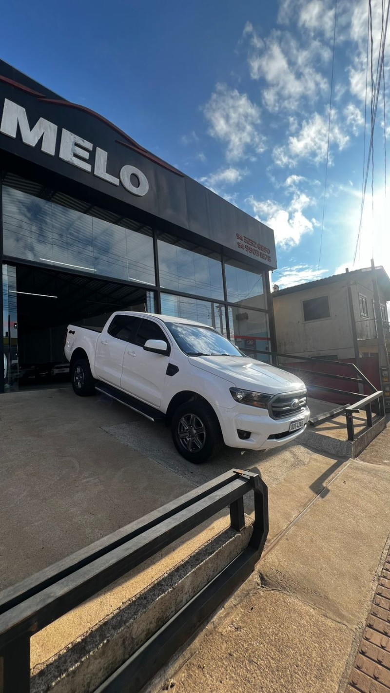 RANGER 2.2 TD XLS CD 4X4 DIESEL 4P AUTOMÁTICA - 2021 - VACARIA