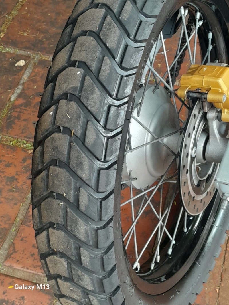 XRE 300  - 2016 - LAJEADO