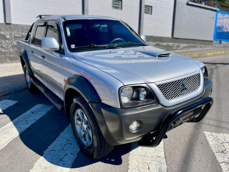 l200 outdoor 2.5 hpe 4x4 cd 8v turbo intercooler diesel 4p manual 2011 caxias do sul
