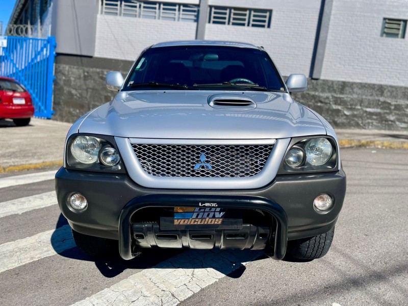 L200 OUTDOOR 2.5 HPE 4X4 CD 8V TURBO INTERCOOLER DIESEL 4P MANUAL - 2011 - CAXIAS DO SUL
