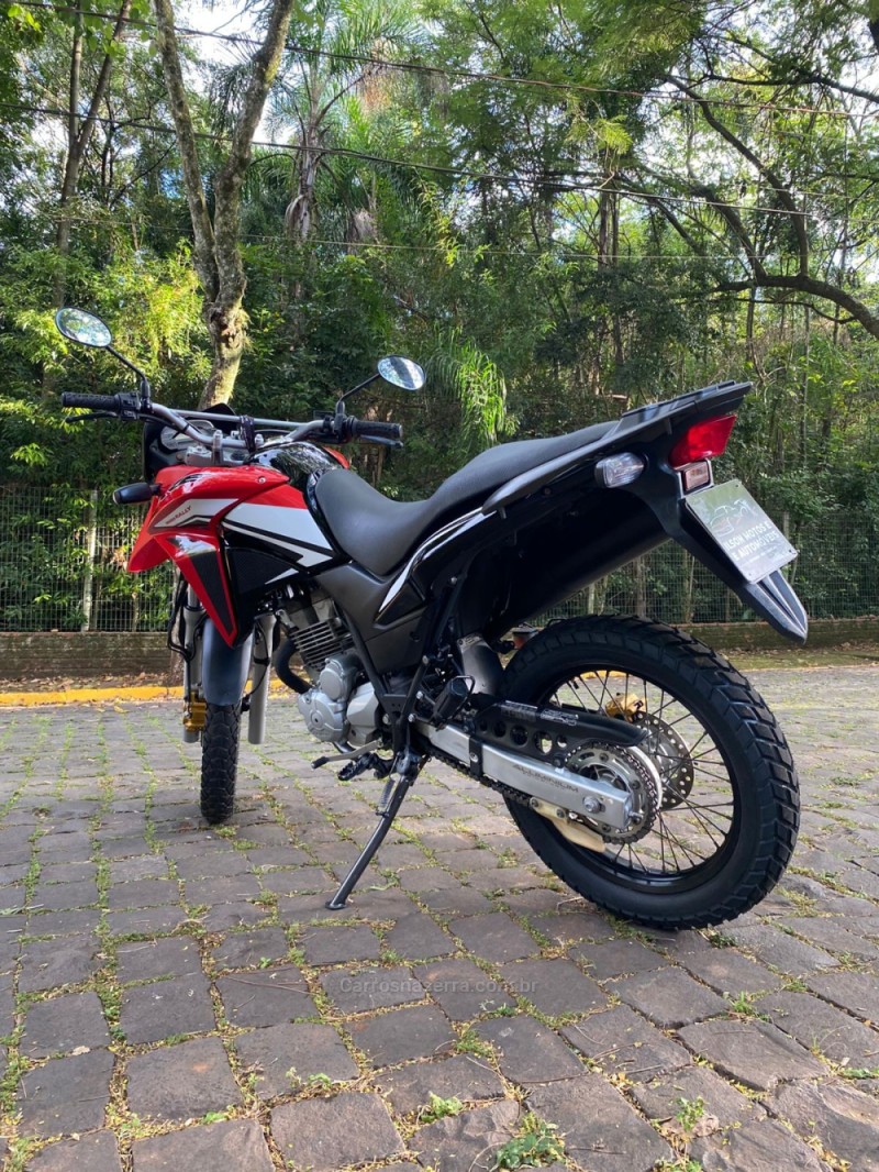 XRE 300  - 2015 - LAJEADO