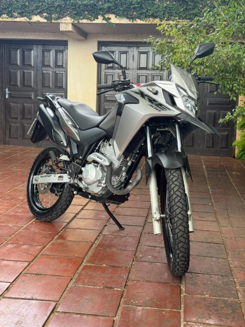 xre 300 abs 2019 lajeado