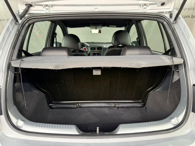 FOX 1.6 MI EXTREME 8V FLEX 4P MANUAL - 2018 - NOVA PRATA