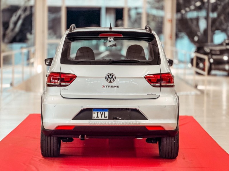 FOX 1.6 MI EXTREME 8V FLEX 4P MANUAL - 2018 - NOVA PRATA