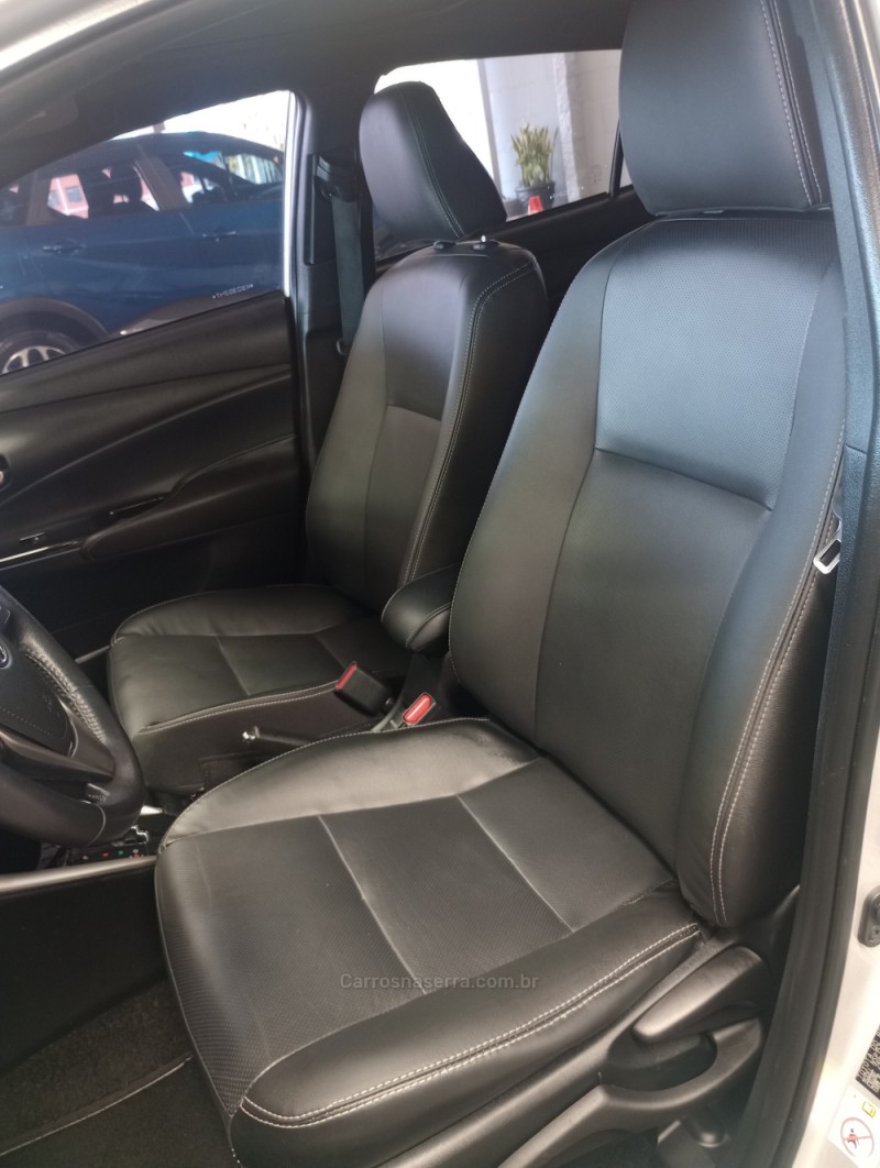 YARIS 1.5 XLS FLEX 4P AUTOMÁTICO - 2019 - CAXIAS DO SUL