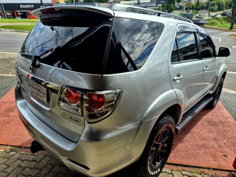 HILUX SW4 3.0 SRV 4X4 16V TURBO INTERCOOLER DIESEL 4P AUTOMÁTICO - 2012 - FARROUPILHA