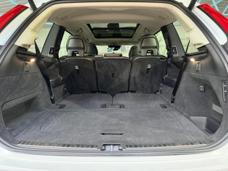 XC90 2.0 D5 INSCRIPTION 235CV DIESEL 4P AUTOMÁTICO - 2017 - NOVA PRATA