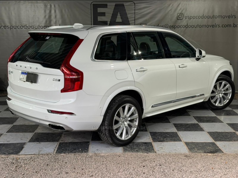 XC90 2.0 D5 INSCRIPTION 235CV DIESEL 4P AUTOMÁTICO - 2017 - NOVA PRATA