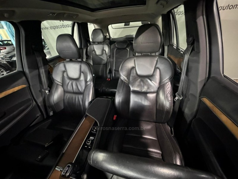 XC90 2.0 D5 INSCRIPTION 235CV DIESEL 4P AUTOMÁTICO - 2017 - NOVA PRATA