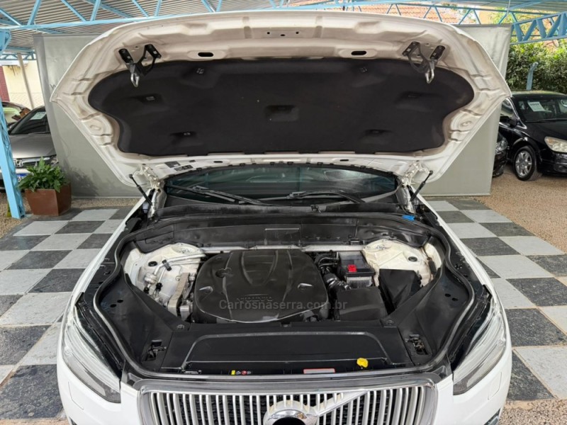 XC90 2.0 D5 INSCRIPTION 235CV DIESEL 4P AUTOMÁTICO - 2017 - NOVA PRATA