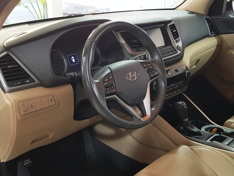 TUCSON 1.6 16V T-GDI GASOLINA GL ECOSHIFT - 2017 - CAXIAS DO SUL