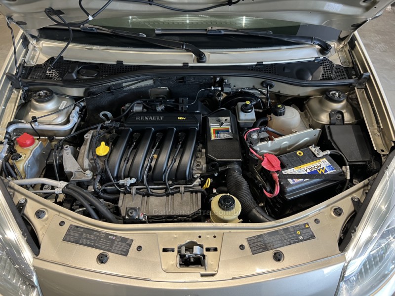 SANDERO 1.6 PRIVILÉGE 16V FLEX 4P AUTOMÁTICO - 2012 - CAXIAS DO SUL