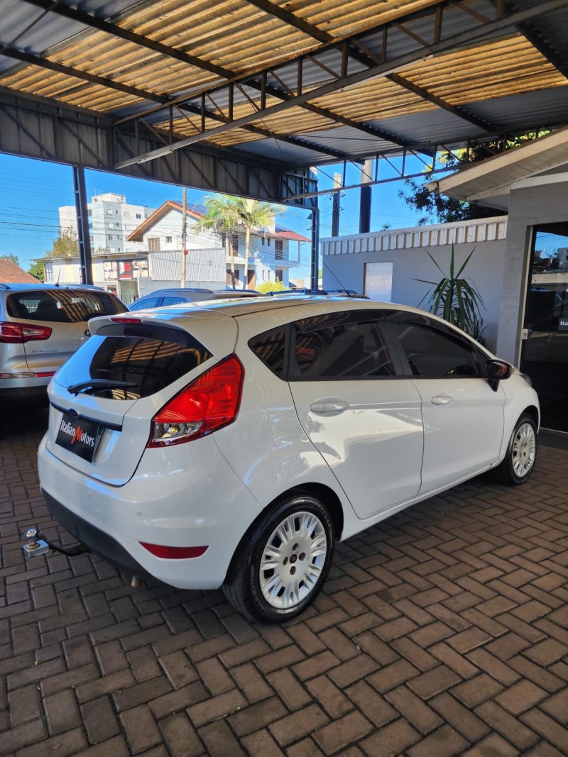 FIESTA 1.5 SE HATCH 16V FLEX 4P MANUAL - 2015 - CAXIAS DO SUL