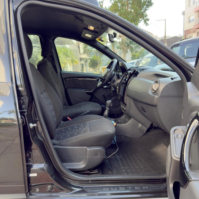 DUSTER 2.0 DYNAMIQUE 4X2 16V FLEX 4P AUTOMÁTICO - 2017 - FLORES DA CUNHA