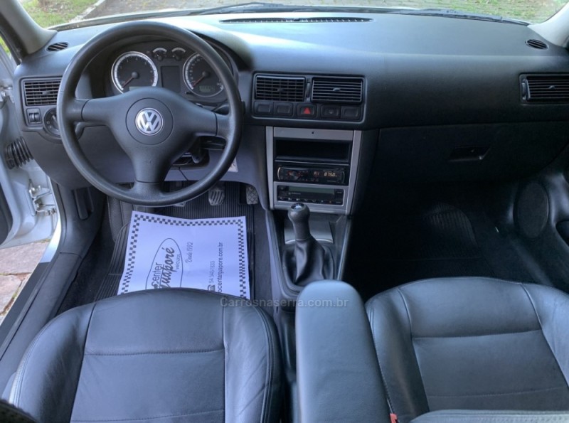 GOLF 1.6 MI FLASH 8V FLEX 4P MANUAL - 2006 - GUAPORé