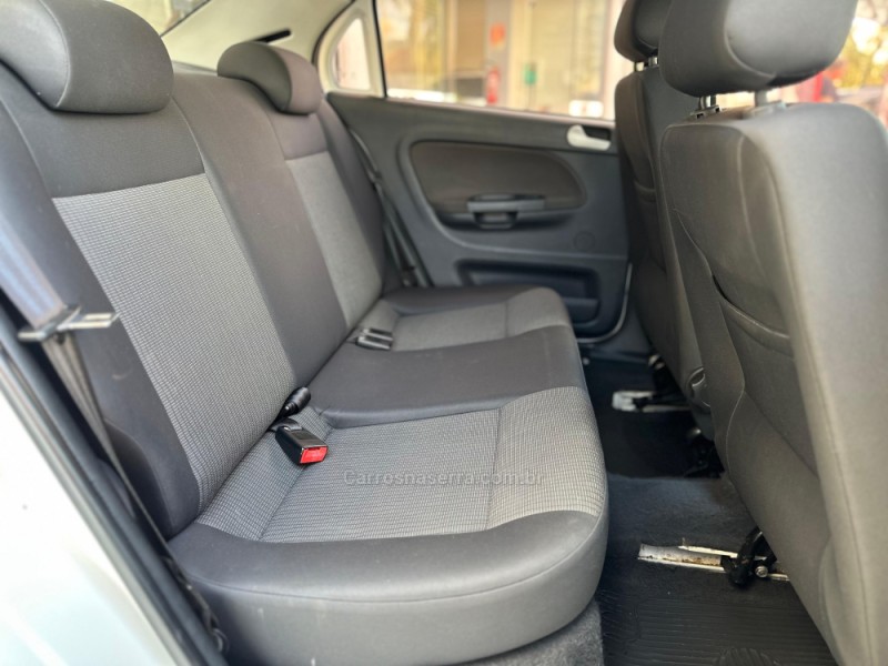 VOYAGE 1.0 MI CITY 8V FLEX 4P MANUAL - 2014 - TUPANDI