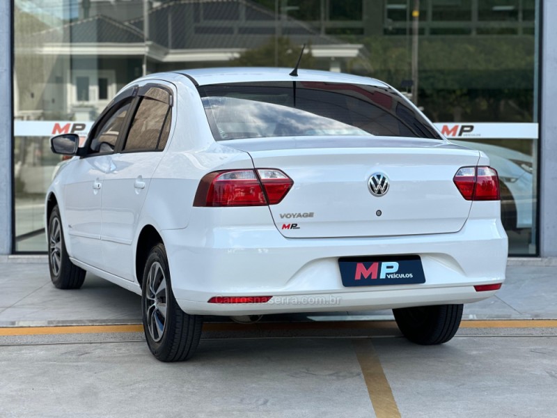 VOYAGE 1.0 MI CITY 8V FLEX 4P MANUAL - 2014 - TUPANDI