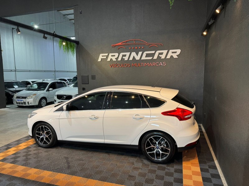 FOCUS 2.0 TITANIUM HATCH 16V FLEX 4P AUTOMÁTICO - 2016 - ANTôNIO PRADO