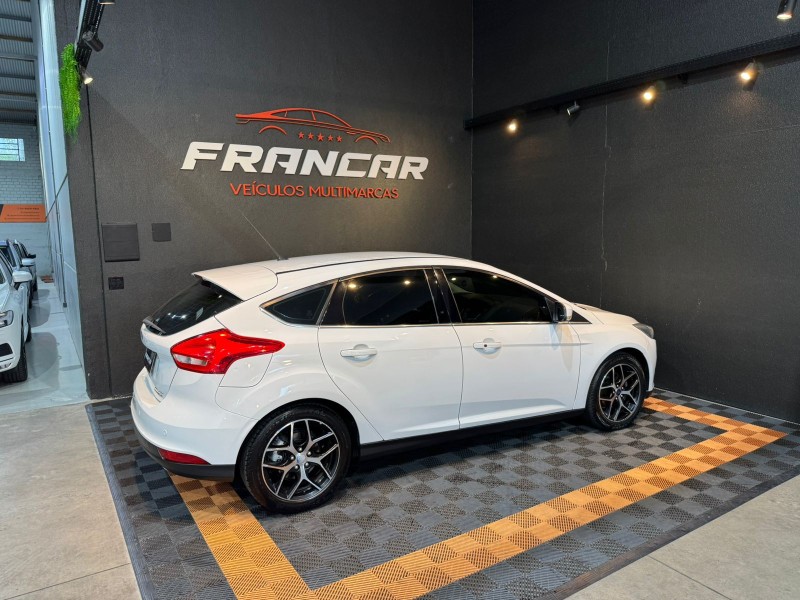 FOCUS 2.0 TITANIUM HATCH 16V FLEX 4P AUTOMÁTICO - 2016 - ANTôNIO PRADO