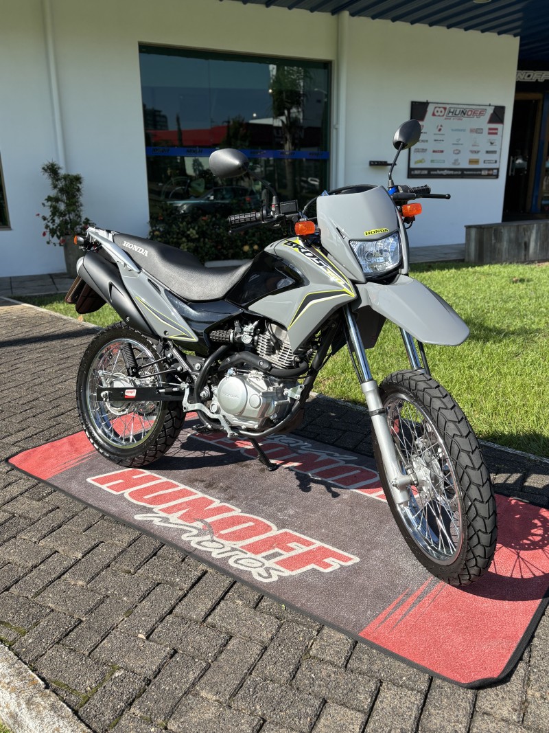 NXR 150 BROS ESD - 2011 - FELIZ