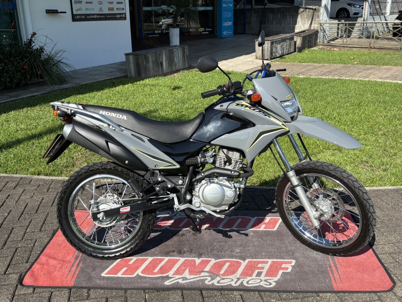 nxr 150 bros esd 2011 feliz