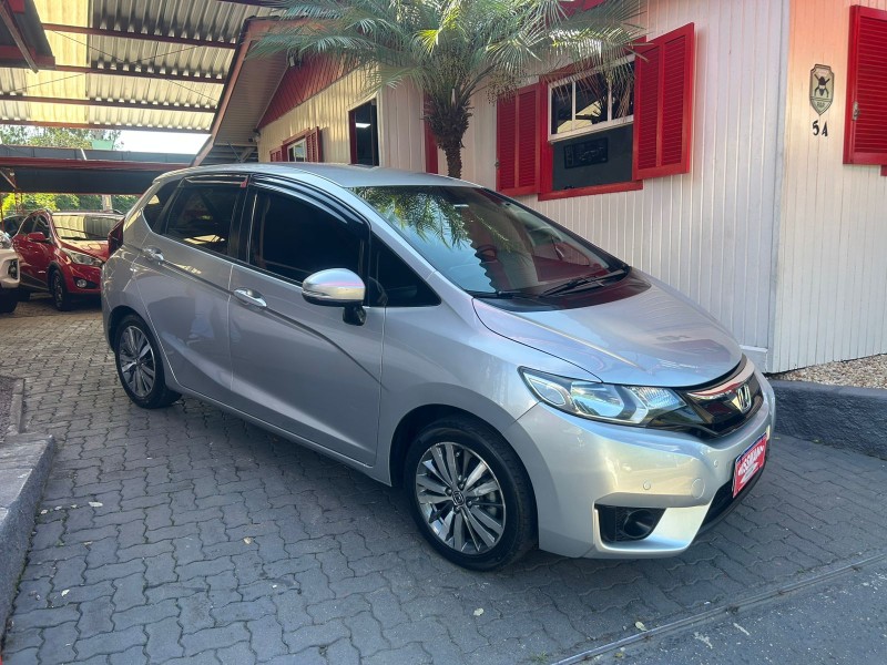 fit 1.5 ex 16v flex 4p automatico 2016 tres coroas