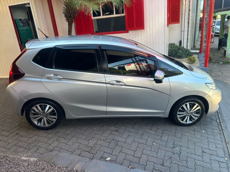 FIT 1.5 EX 16V FLEX 4P AUTOMÁTICO - 2016 - TRêS COROAS