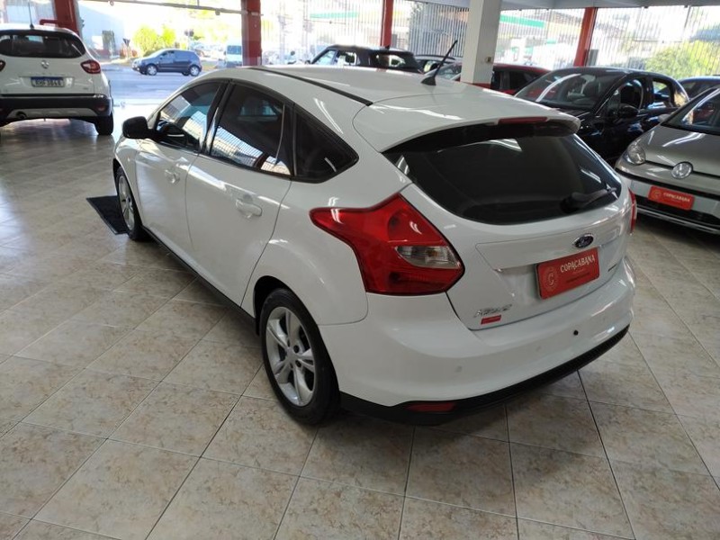 FOCUS 1.6 S HATCH 16V FLEX 4P AUTOMÁTICO - 2015 - CAXIAS DO SUL