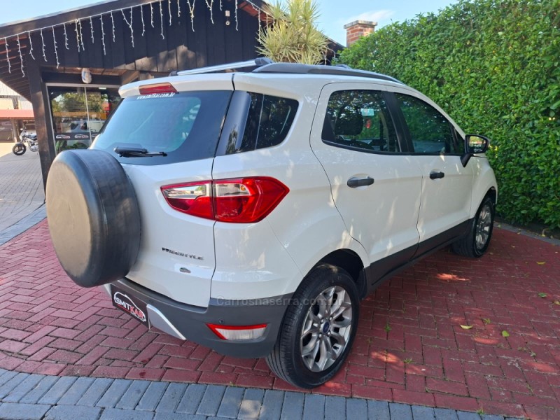 ECOSPORT 1.6 FREESTYLE 8V FLEX 4P MANUAL - 2015 - ROLANTE