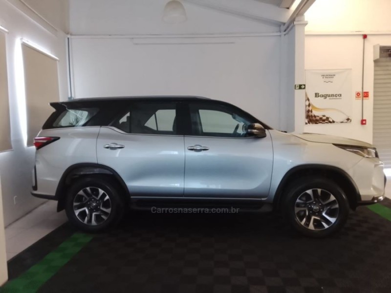 HILUX SW4 2.8 4X4 SRX PLATINUM TURBO DIESEL 4P AUTOMÁTICO - 2024 - NOVO HAMBURGO