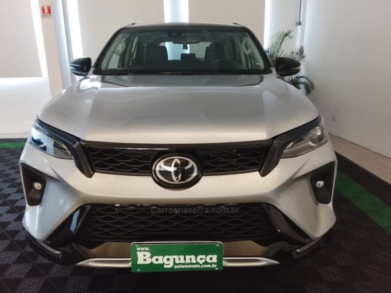 HILUX SW4 2.8 4X4 SRX PLATINUM TURBO DIESEL 4P AUTOMÁTICO - 2024 - NOVO HAMBURGO