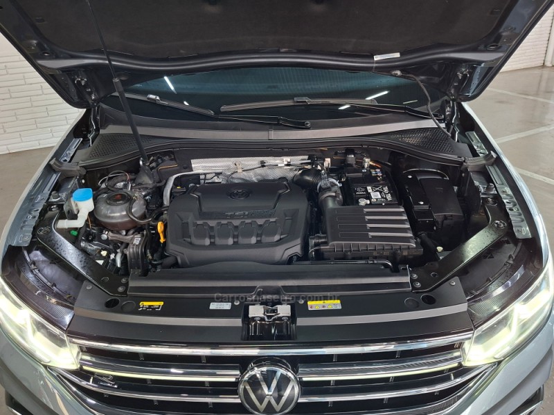 TIGUAN 2.0 ALLSPACE R-LINE 300 TSI GASOLINA 4P AUTOMÁTICO - 2024 - ERECHIM