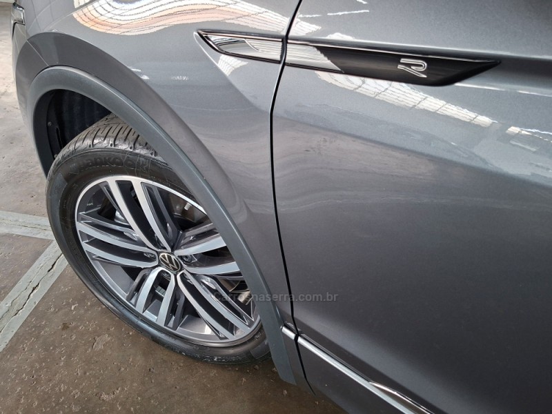 TIGUAN 2.0 ALLSPACE R-LINE 300 TSI GASOLINA 4P AUTOMÁTICO - 2024 - ERECHIM