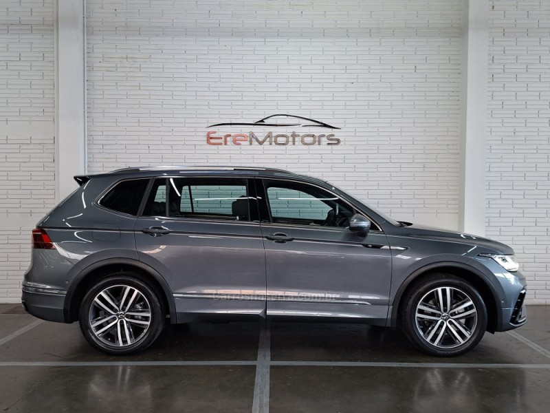 TIGUAN 2.0 ALLSPACE R-LINE 300 TSI GASOLINA 4P AUTOMÁTICO - 2024 - ERECHIM