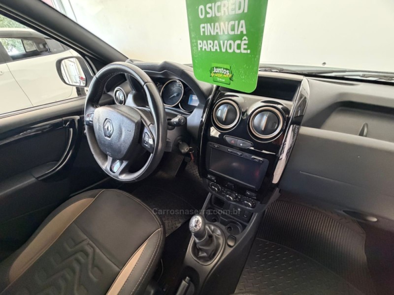 DUSTER 1.6 DAKAR 4X2 16V FLEX 4P MANUAL - 2016 - CAXIAS DO SUL