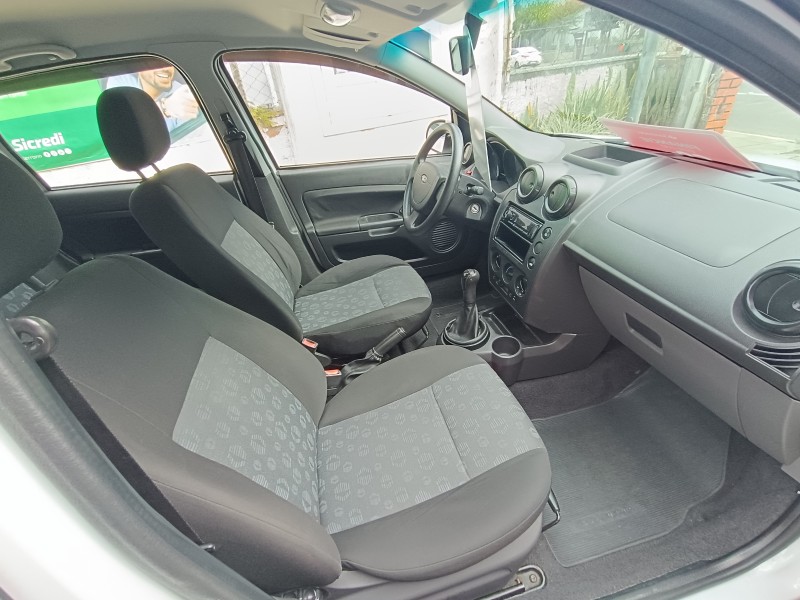 FIESTA 1.0 ROCAM HATCH 8V FLEX 4P MANUAL - 2012 - BENTO GONçALVES