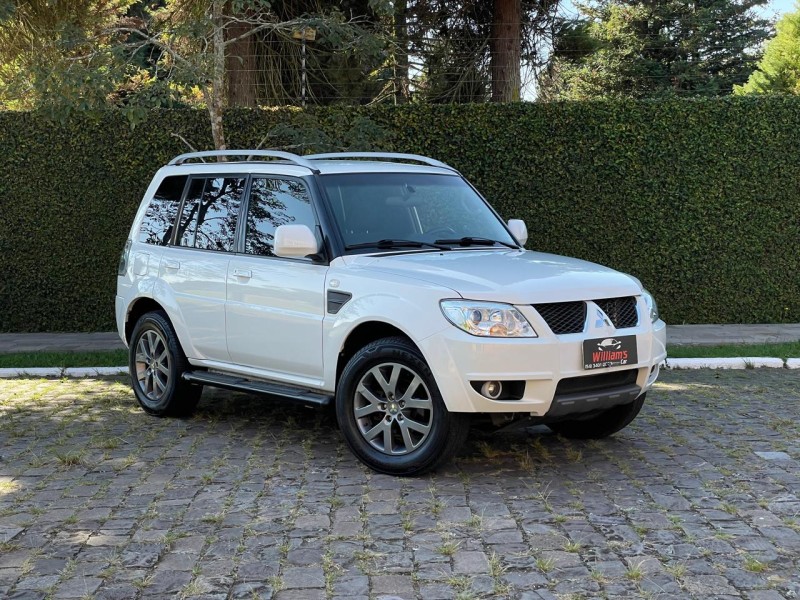 pajero tr4 2.0 4x2 16v 140cv flex 4p automatico 2015 farroupilha