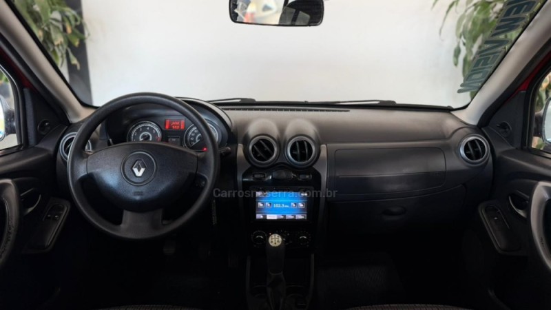 SANDERO  - 2014 - ESTâNCIA VELHA