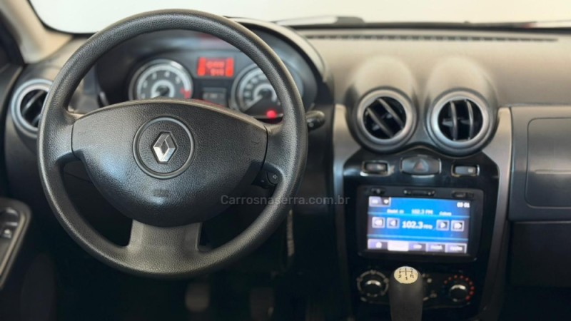 SANDERO  - 2014 - ESTâNCIA VELHA