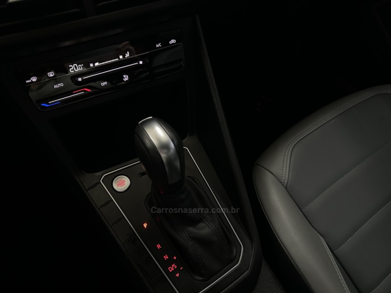 NIVUS 1.0 TSI HIGHLINE FLEX 4P AUTOMÁTICO - 2022 - CHARQUEADAS