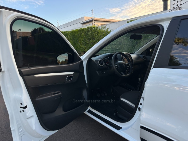 KWID 1.0 12V SCE FLEX INTENSE MANUAL - 2018 - SãO LEOPOLDO