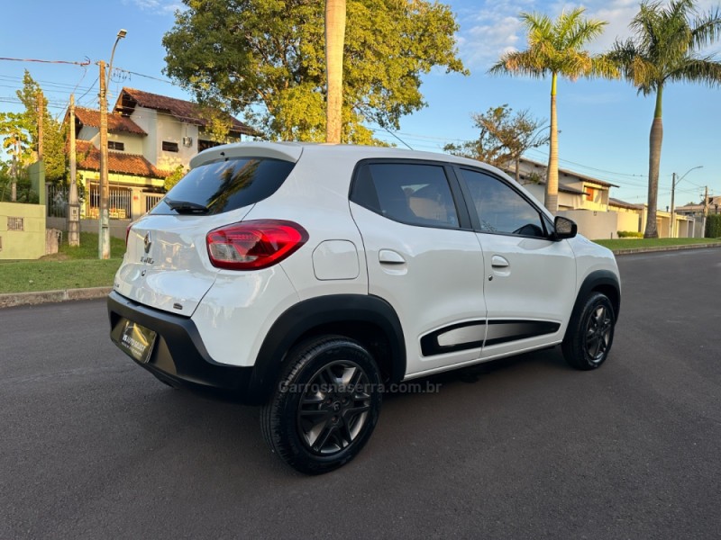 KWID 1.0 12V SCE FLEX INTENSE MANUAL - 2018 - SãO LEOPOLDO
