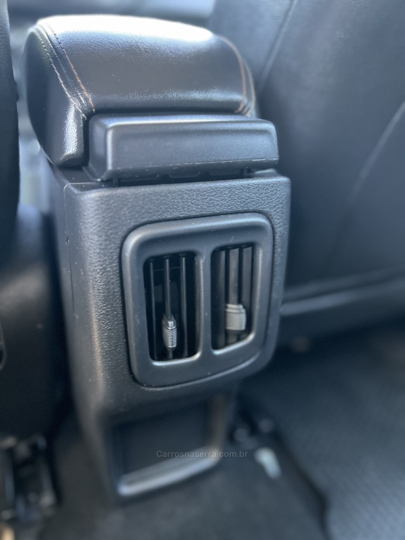 COMPASS 2.0 16V FLEX LONGITUDE AUTOMÁTICO - 2017 - DOIS IRMãOS