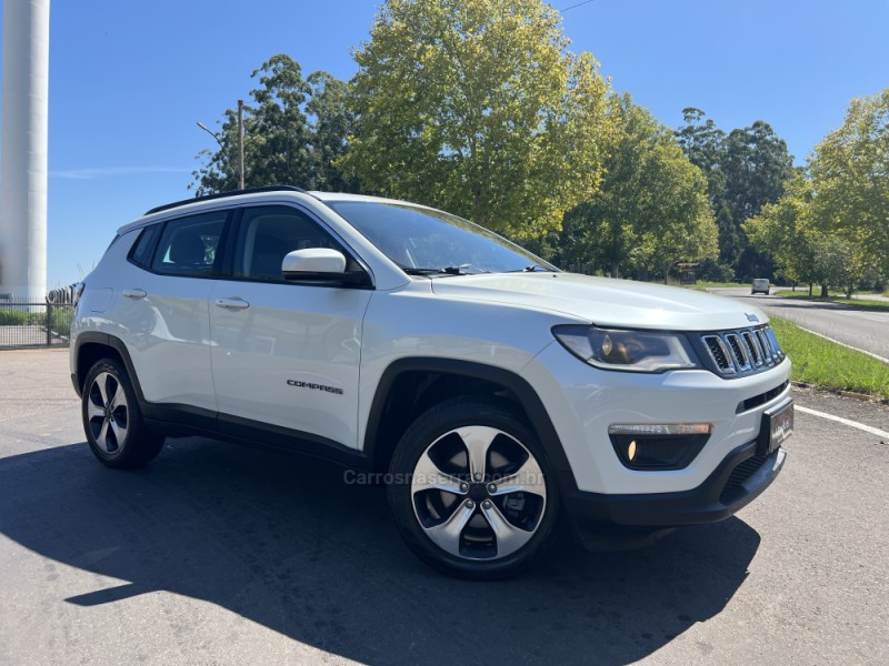 COMPASS 2.0 16V FLEX LONGITUDE AUTOMÁTICO - 2017 - DOIS IRMãOS