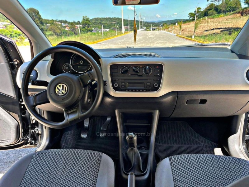 UP 1.0 MPI MOVE UP 12V FLEX 4P MANUAL - 2016 - NOVA PRATA