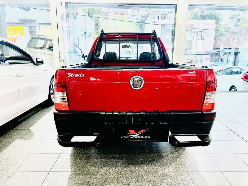 STRADA 1.4 MPI WORKING CD 8V FLEX 2P MANUAL - 2012 - CAXIAS DO SUL
