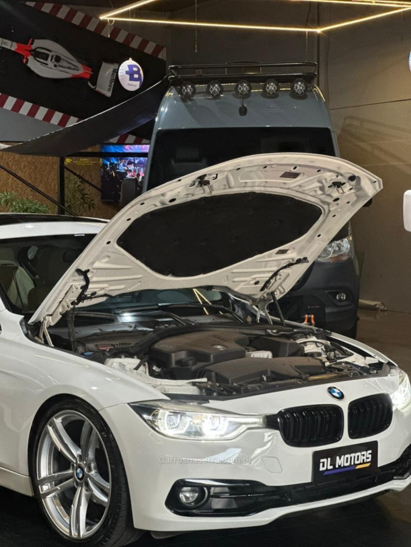 320I 2.0 16V GASOLINA 4P AUTOMÁTICO - 2017 - LAJEADO