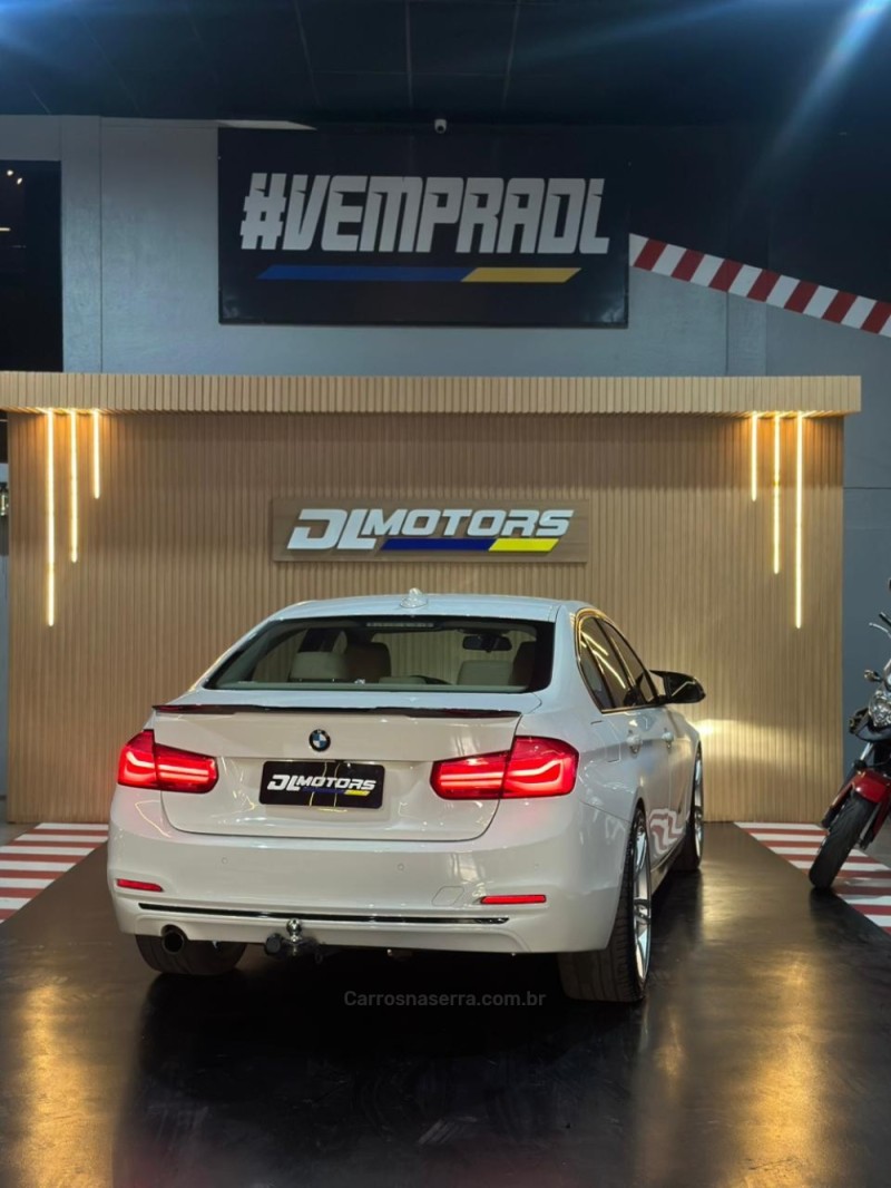 320I 2.0 16V GASOLINA 4P AUTOMÁTICO - 2017 - LAJEADO