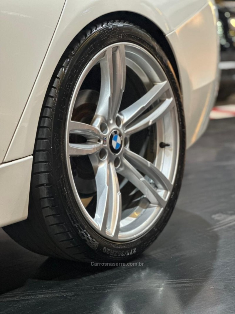 320I 2.0 16V GASOLINA 4P AUTOMÁTICO - 2017 - LAJEADO