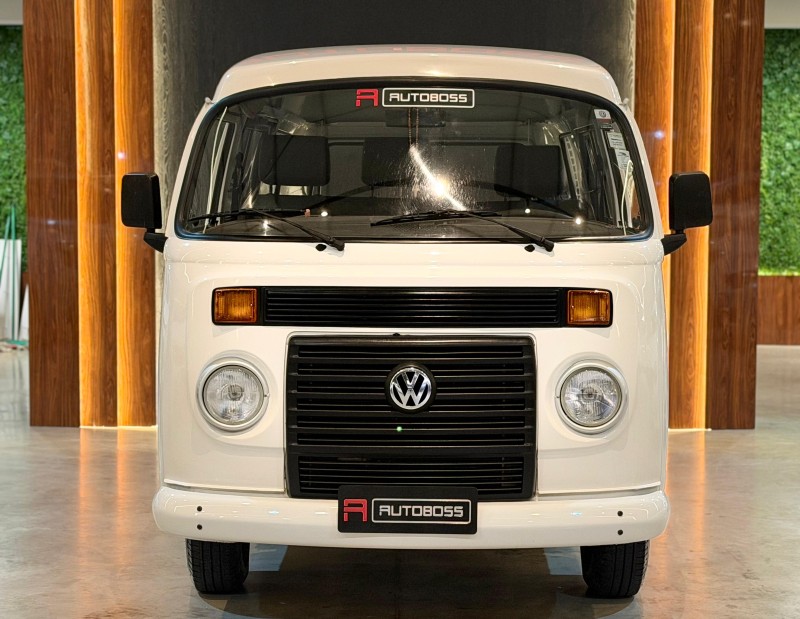 KOMBI 1.4 MI STD LOTAÇÃO 8V FLEX 3P MANUAL - 2012 - NOVO HAMBURGO